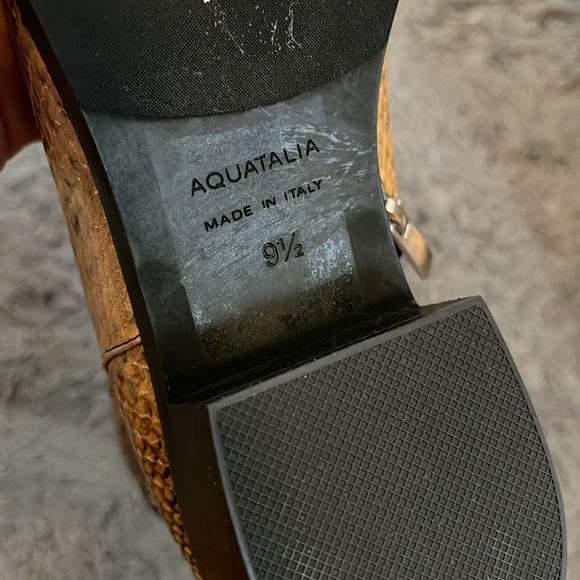 Aquatalia Faelynn Snake Print Caramel/Black Boots - Picture 6 of 10